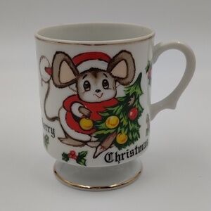 Lefton Vintage coffee Christmas Mug Mouse with Christmas Tree Santa